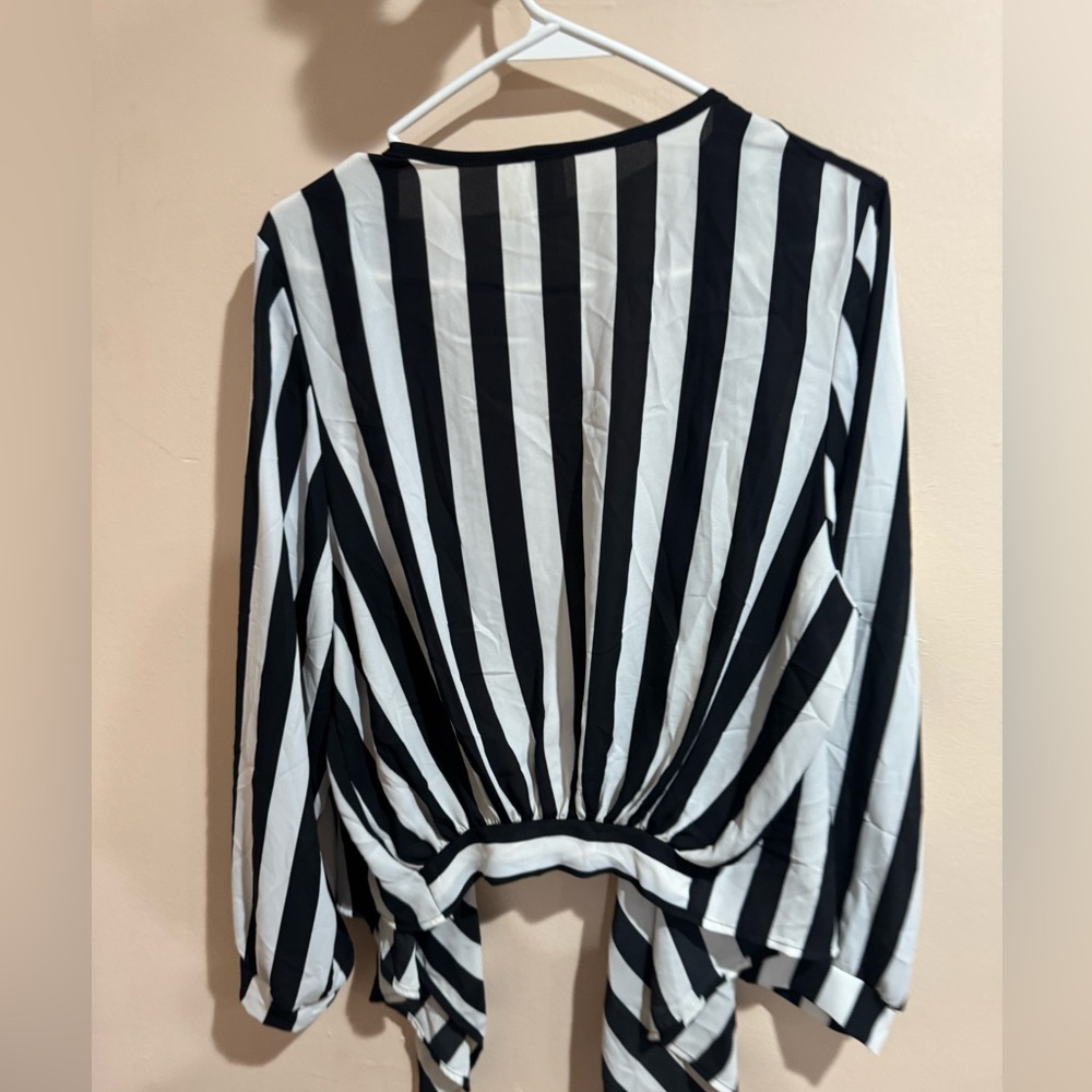 Light Weight Cardigan - Picture 2 of 6